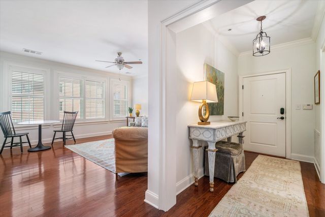 3520 Central Ave Apt 310, Memphis, TN 38111