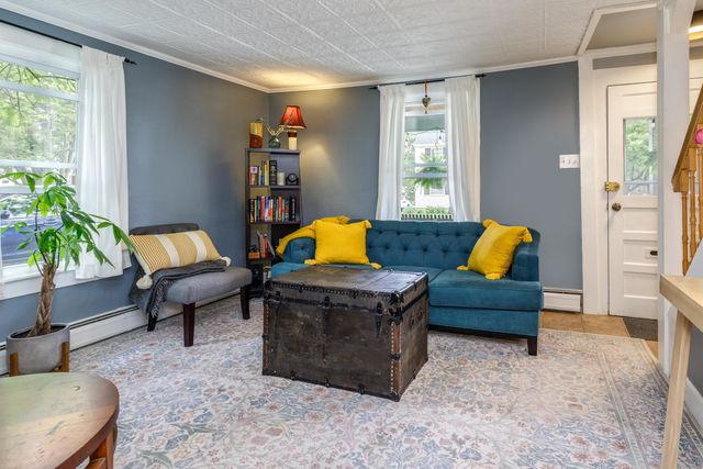 62 South Spring Street, Concord, NH 03301
