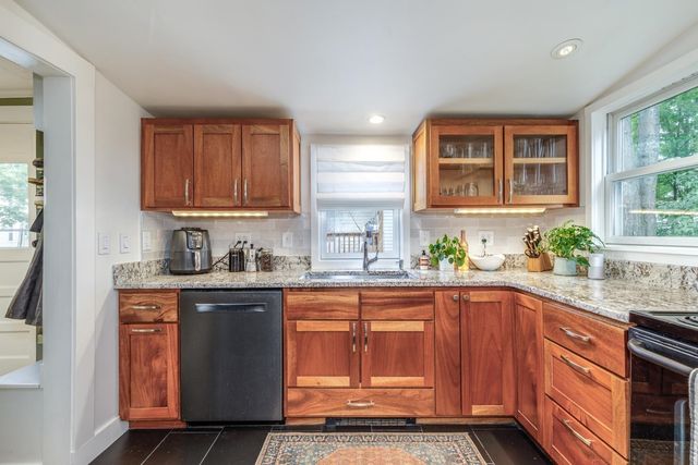 62 South Spring Street, Concord, NH 03301