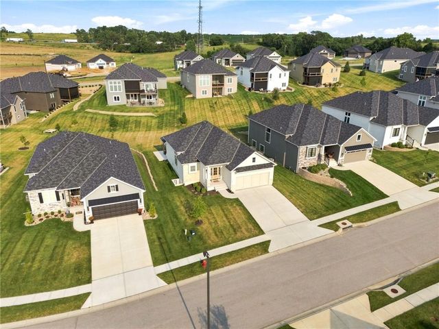11229 Brome Drive, Kearney, MO 64060