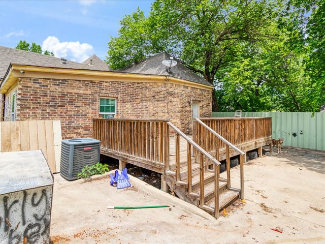 2522 Wilhurt Avenue, Dallas, TX 75216