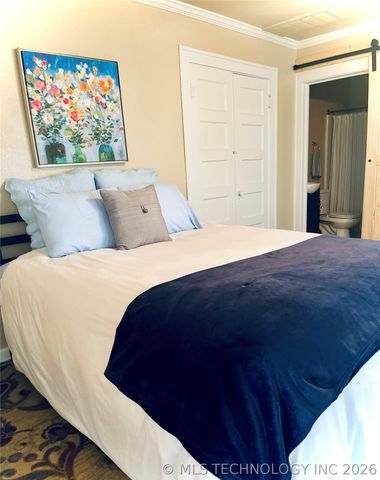 1633 E 8th Street, Tulsa, OK 74120