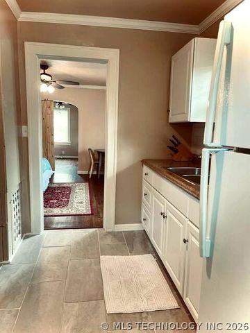 1633 E 8th Street, Tulsa, OK 74120