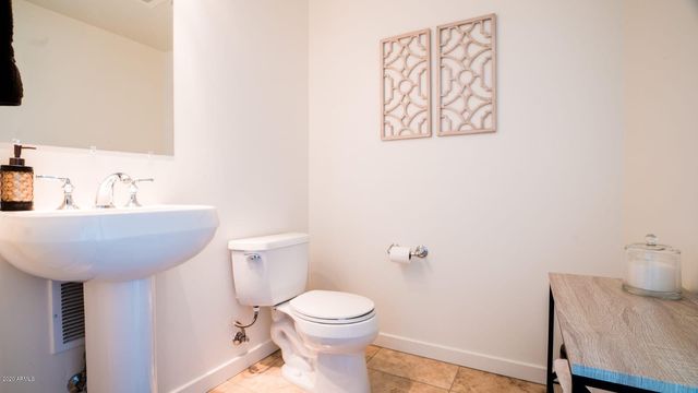 6803 E Main Street Unit 3304, Scottsdale, AZ 85251