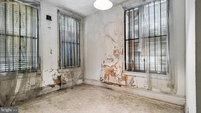 2131 N 28TH ST, Philadelphia, PA 19121
