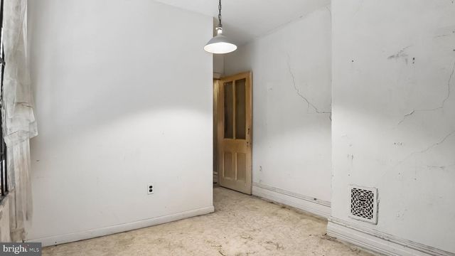 2131 N 28TH ST, Philadelphia, PA 19121