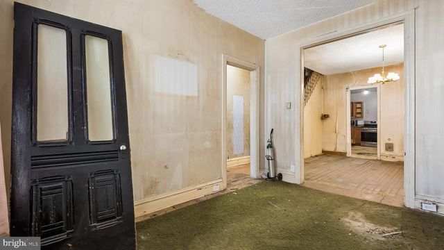 2131 N 28TH ST, Philadelphia, PA 19121