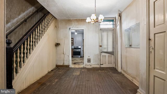 2131 N 28TH ST, Philadelphia, PA 19121