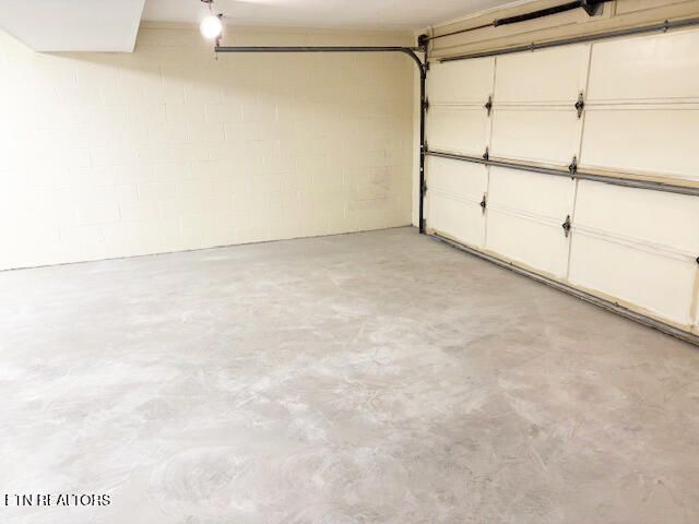 621 Belle Glade Lane, Knoxville, TN 37923