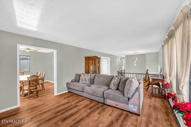 621 Belle Glade Lane, Knoxville, TN 37923