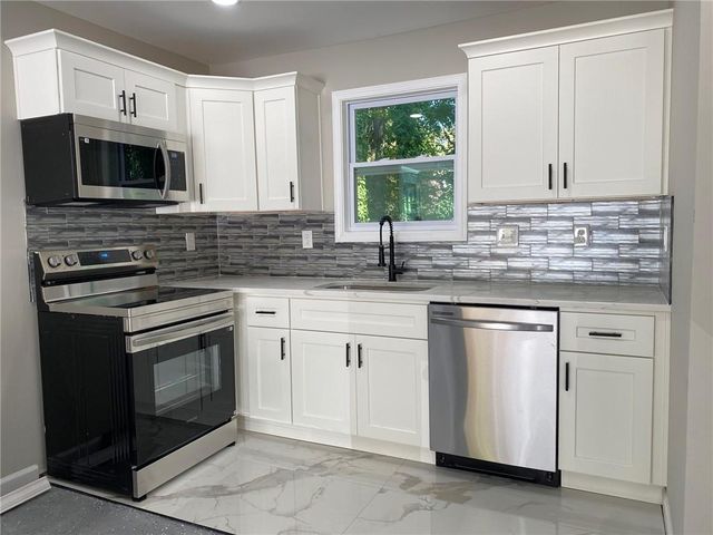 1413 Silver Lake Drive, Norcross, GA 30093