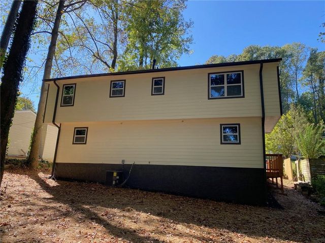 1413 Silver Lake Drive, Norcross, GA 30093