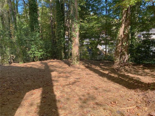 1413 Silver Lake Drive, Norcross, GA 30093