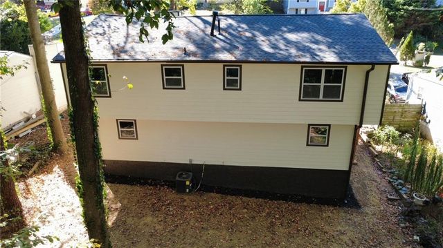 1413 Silver Lake Drive, Norcross, GA 30093