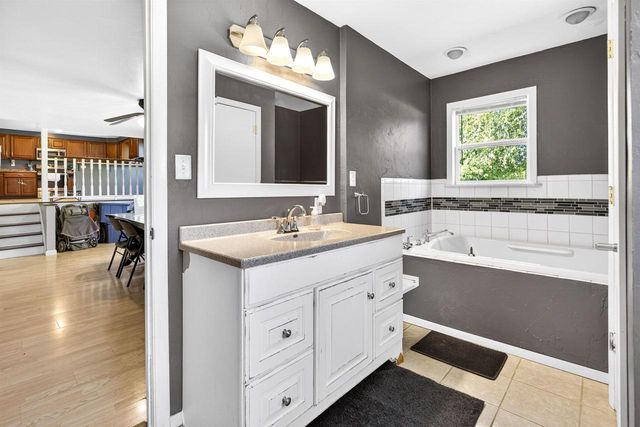 3006 GLENDALE AVENUE, Green Bay, WI 54313