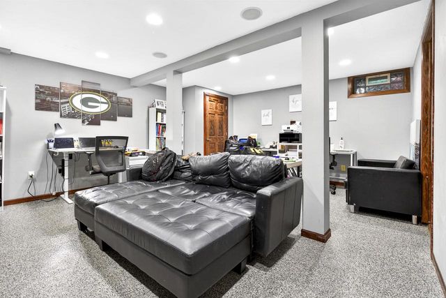 3006 GLENDALE AVENUE, Green Bay, WI 54313