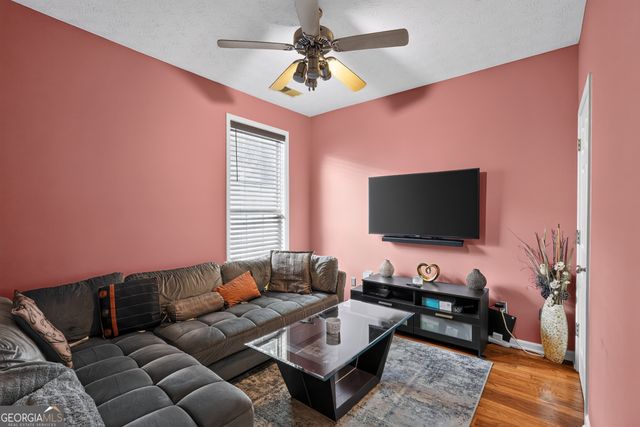 161 Oak Green Drive, Lawrenceville, GA 30044