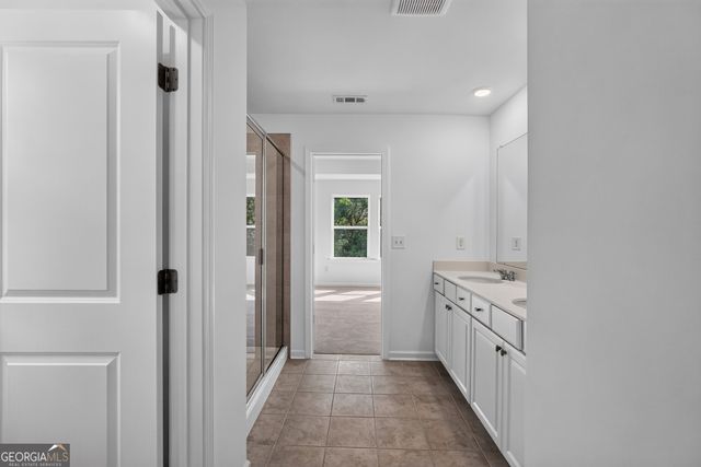 161 Oak Green Drive, Lawrenceville, GA 30044