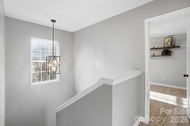 546 River View Drive, Lowell, NC 28098