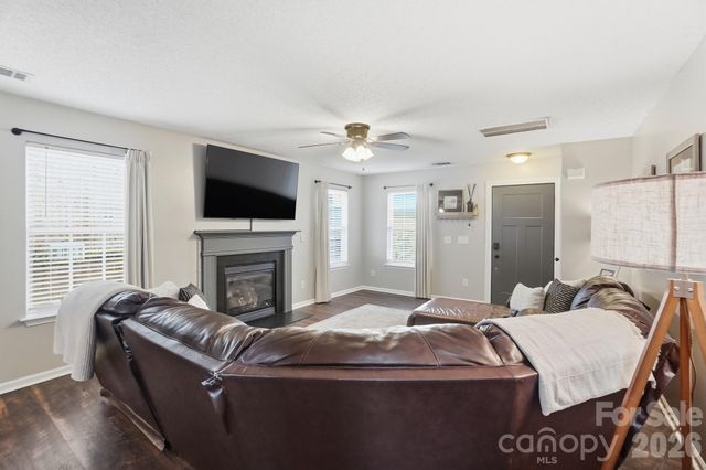 546 River View Drive, Lowell, NC 28098