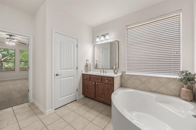 9624 Sawyer Fay LN, Austin, TX 78748
