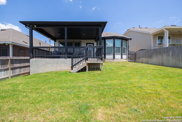 27215 Volcano Dr, San Antonio, TX 78260