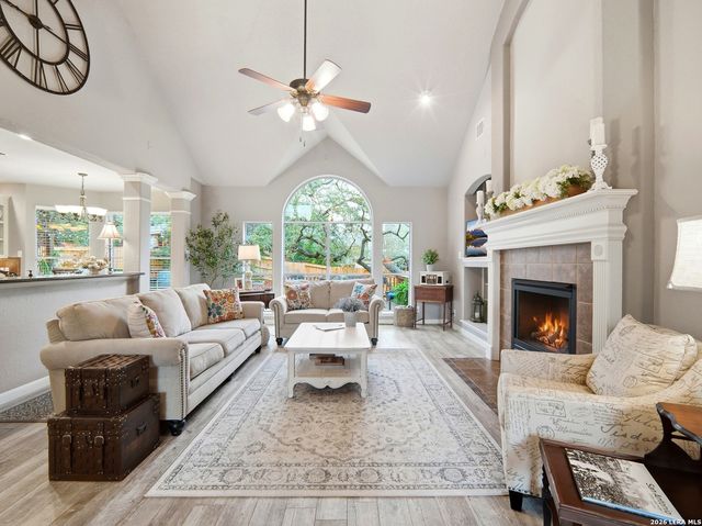 3207 LIMESTONE TRAIL, San Antonio, TX 78253