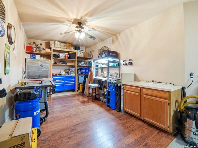 3207 LIMESTONE TRAIL, San Antonio, TX 78253