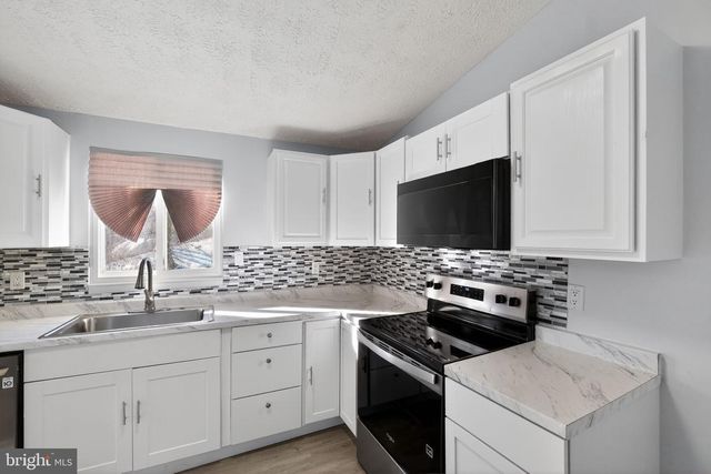 3329 E JOPPA RD, Baltimore, MD 21234