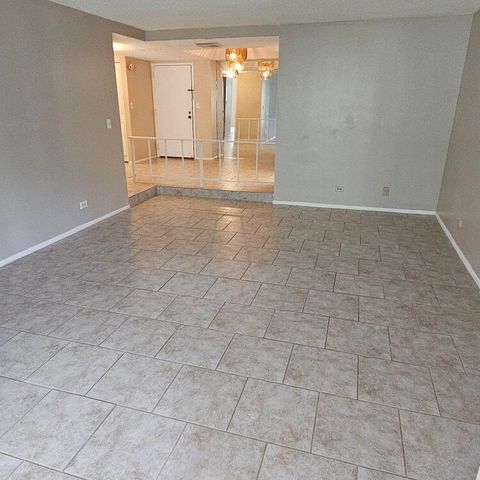 3690 INVERRARY Drive 2Y, Lauderhill, FL 33319