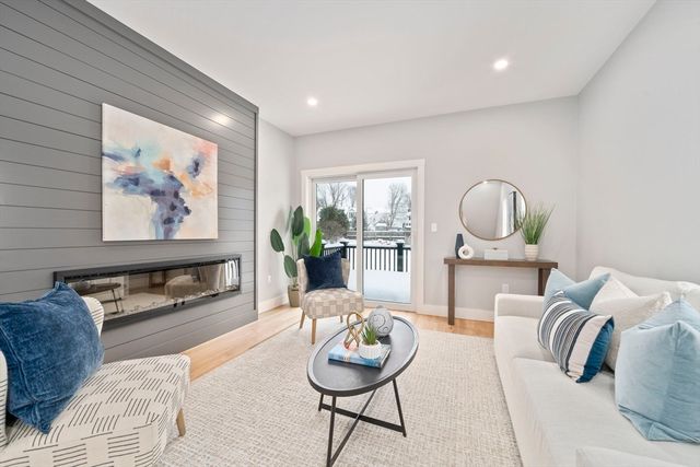 89 Neponset Street 89, Canton, MA 02021