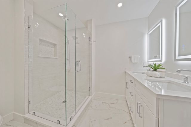 89 Neponset Street 89, Canton, MA 02021