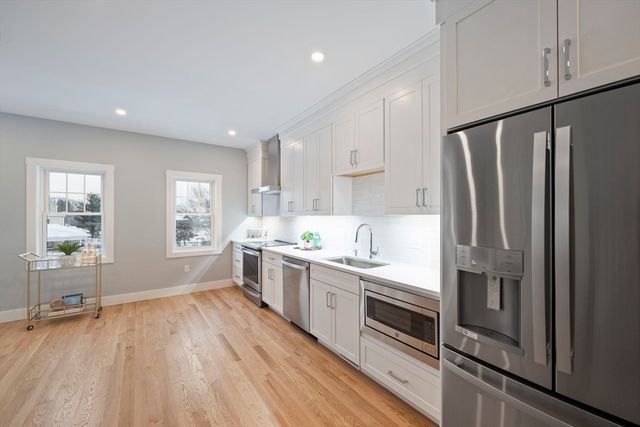 89 Neponset Street 89, Canton, MA 02021