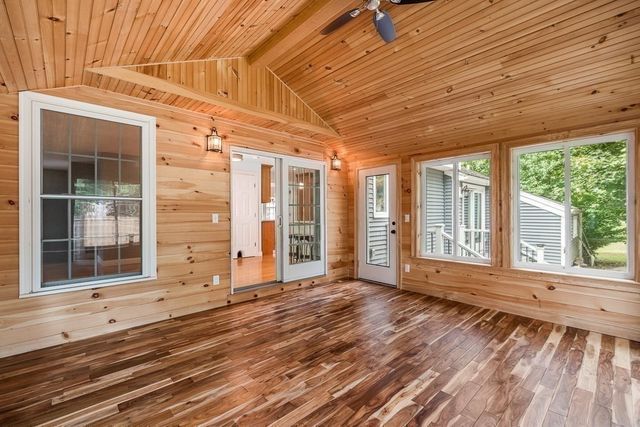 10 Donegal Circle, Danvers, MA 01923