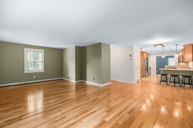 10 Donegal Circle, Danvers, MA 01923