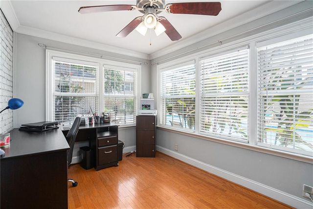 2232 Dunseath NW Avenue 204, Atlanta, GA 30318
