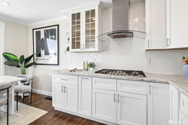 2594 39th Avenue, San Francisco, CA 94116