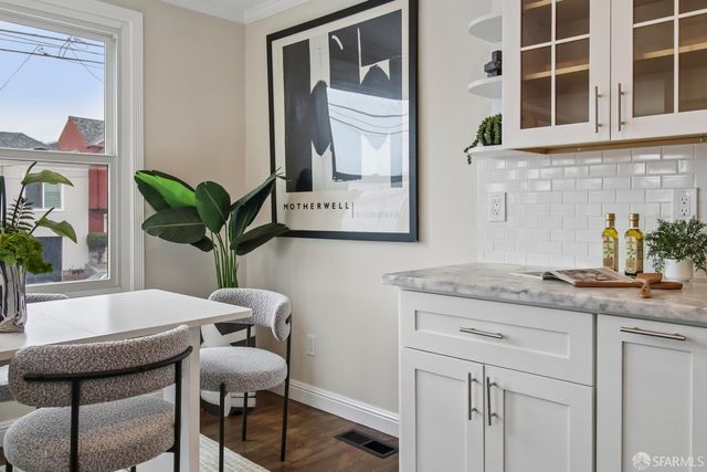 2594 39th Avenue, San Francisco, CA 94116