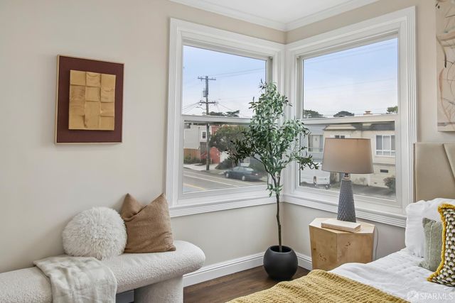 2594 39th Avenue, San Francisco, CA 94116