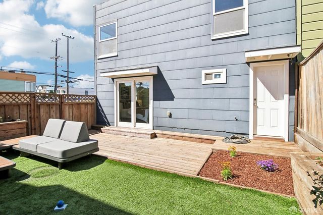 2594 39th Avenue, San Francisco, CA 94116