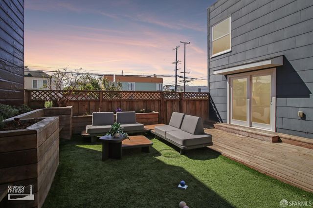 2594 39th Avenue, San Francisco, CA 94116