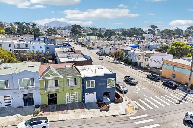 2594 39th Avenue, San Francisco, CA 94116