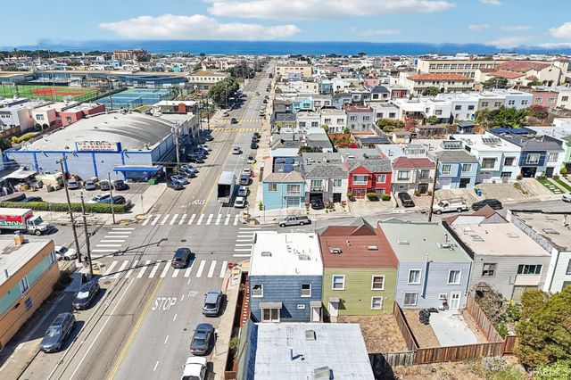 2594 39th Avenue, San Francisco, CA 94116
