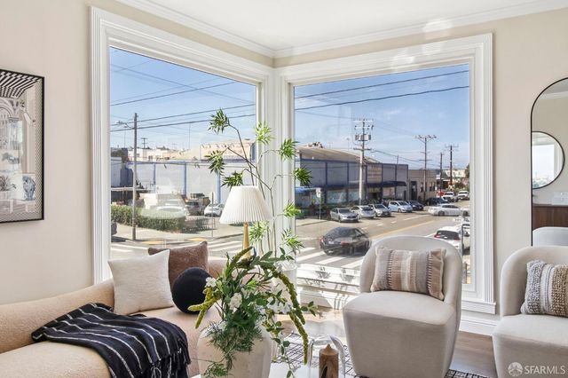 2594 39th Avenue, San Francisco, CA 94116