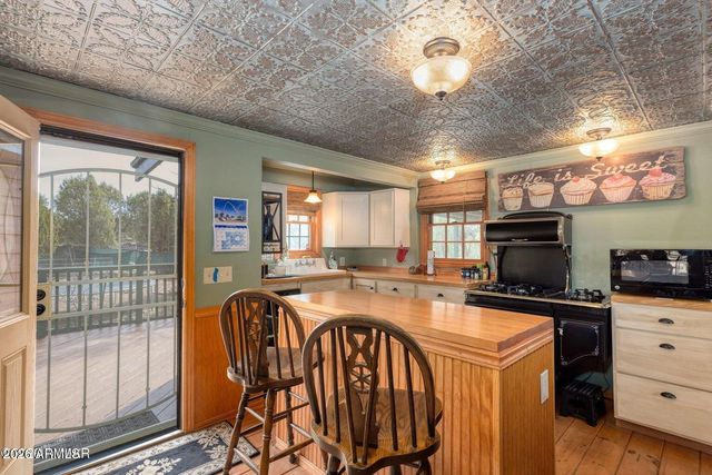 2137 GRAPHITE Road, Clay Springs, AZ 85923