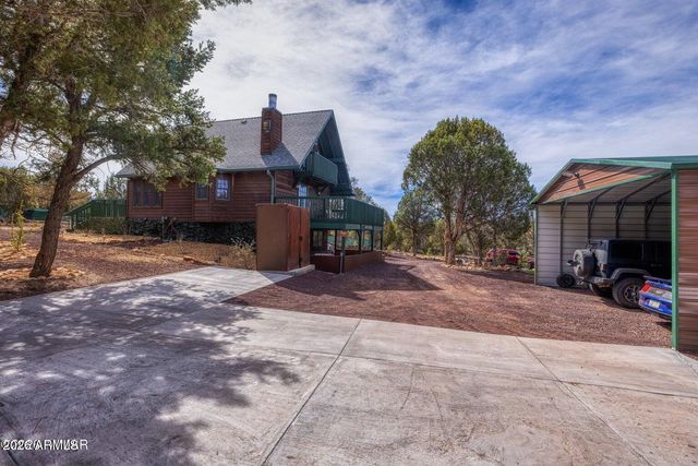 2137 GRAPHITE Road, Clay Springs, AZ 85923