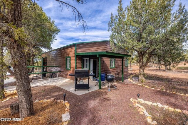2137 GRAPHITE Road, Clay Springs, AZ 85923