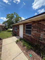 223 ORANGE STREET 1-6, Auburndale, FL 33823