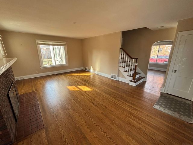 11325 Blackburn Street, Livonia, MI 48150