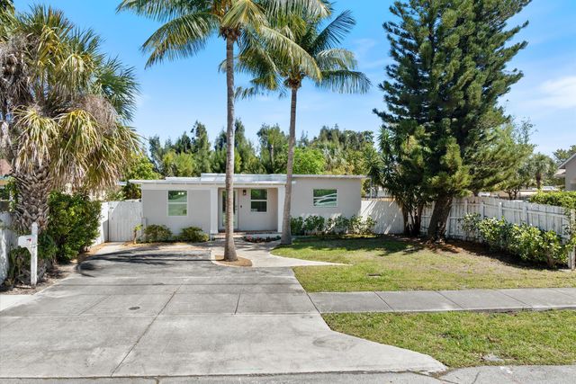 543 NE 3rd Avenue, Delray Beach, FL 33444